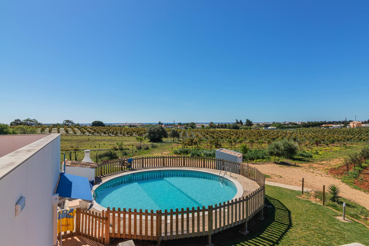 Holiday Home Quinta da Bornacha - A with Sea View, Shared Pool and Wi-Fi