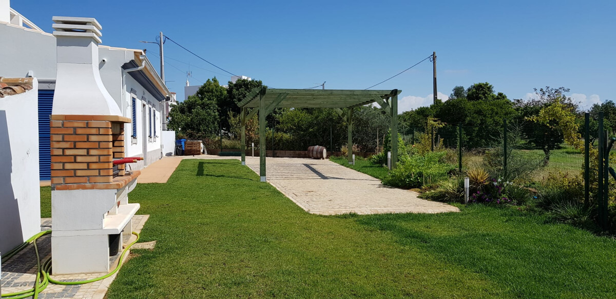 Holiday Home Quinta da Bornacha - A with Sea View, Shared Pool and Wi-Fi