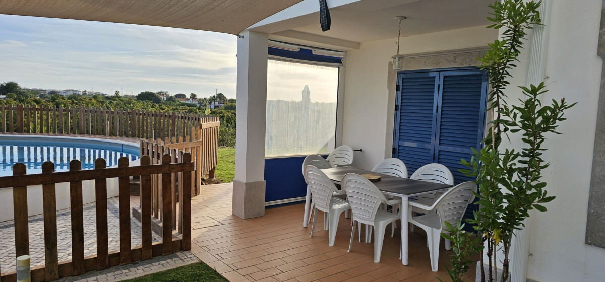 Casa de férias 'Quinta da Bornacha - B' com vista para o mar, piscina partilhada e Wi-Fi