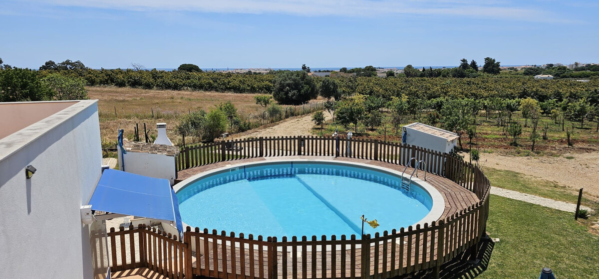 Casa de férias 'Quinta da Bornacha - C' com vista para o mar, piscina partilhada e Wi-Fi