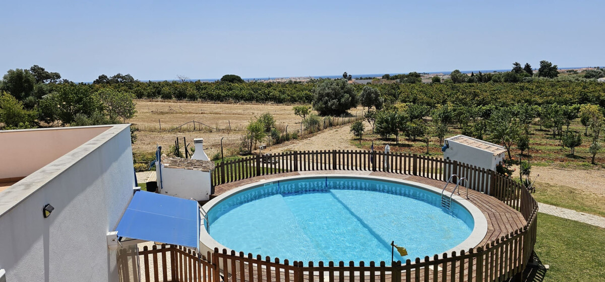 Casa de férias 'Quinta da Bornacha - C' com vista para o mar, piscina partilhada e Wi-Fi